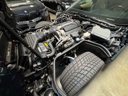 Used 1994 Chevrolet Corvette Convertible RWD image 29