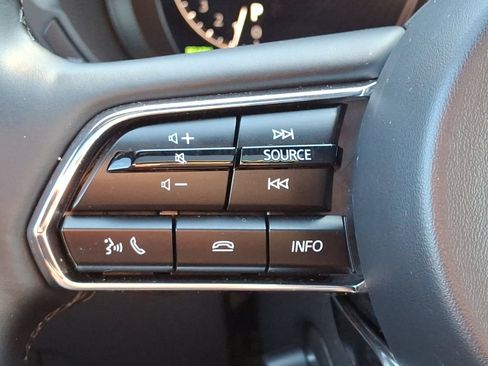 Certified 2025 MAZDA CX-70 3.3 Turbo S w/ Premium Package image 23