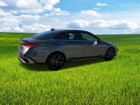 New 2026 Hyundai Elantra SEL Sport Premium FWD image 6