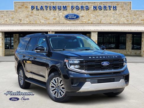 New 2026 Ford Expedition Platinum AWD/4WD image 1