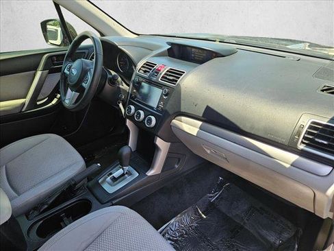 Used 2017 Subaru Forester 2.5i AWD/4WD image 20
