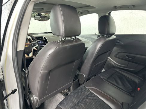 Used 2020 Chevrolet Sonic Premier image 28