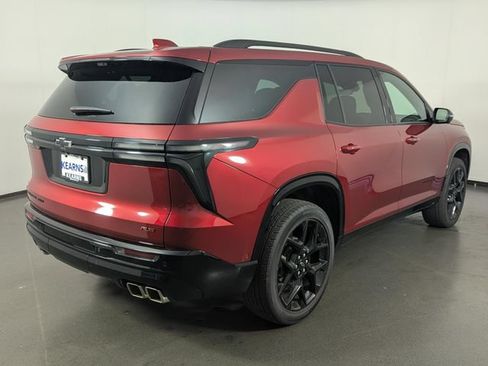 Used 2024 Chevrolet Traverse RS AWD/4WD image 7