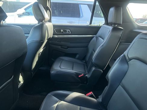 Used 2019 Ford Explorer Sport w/ Equipment Group 401A image 13