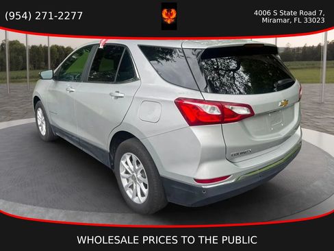 Used 2021 Chevrolet Equinox LT w/ Driver Convenience Package FWD image 4