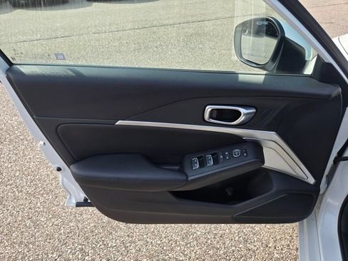 Certified 2024 Acura Integra FWD image 18