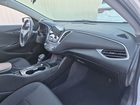 Used 2023 Chevrolet Malibu RS image 15