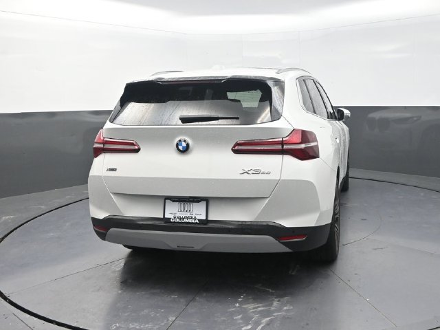 Used 2025 BMW X3 xDrive30i w/ Premium Package AWD/4WD image 9