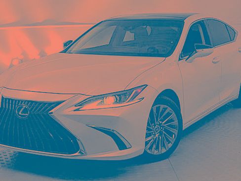 Used 2024 Lexus ES 350 Luxury w/ Accessory Package (Z1) image 6