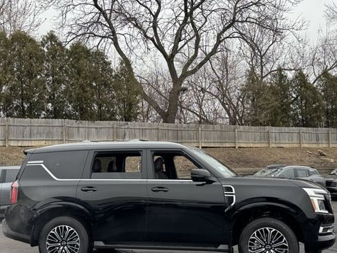 New 2026 Nissan Armada Platinum image 6