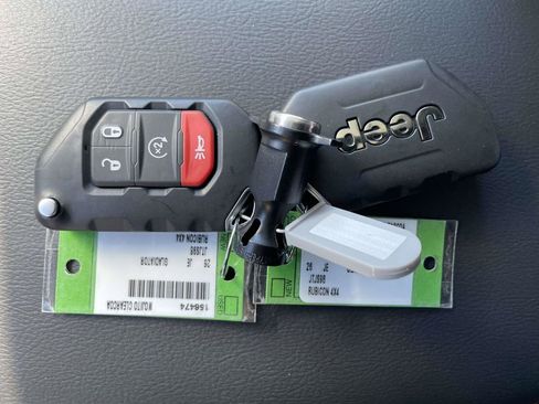 New 2026 Jeep Gladiator Rubicon image 34