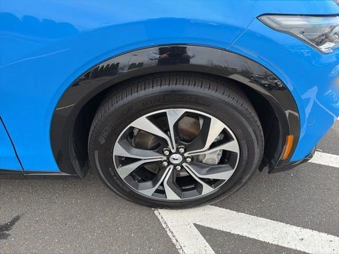 Used 2022 Ford Mustang Mach-E Premium image 28