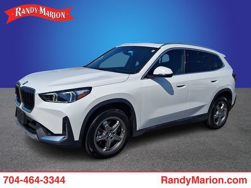 Used 2023 BMW X1 xDrive28i AWD/4WD image 1