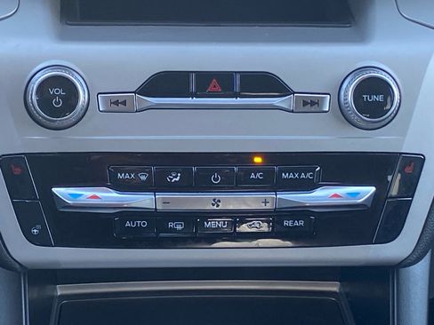 Certified 2023 Ford Explorer XLT w/ Equipment Group 202A image 11