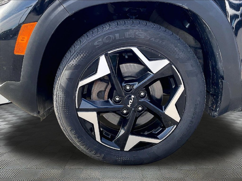 Certified 2024 Kia Seltos EX AWD/4WD image 7
