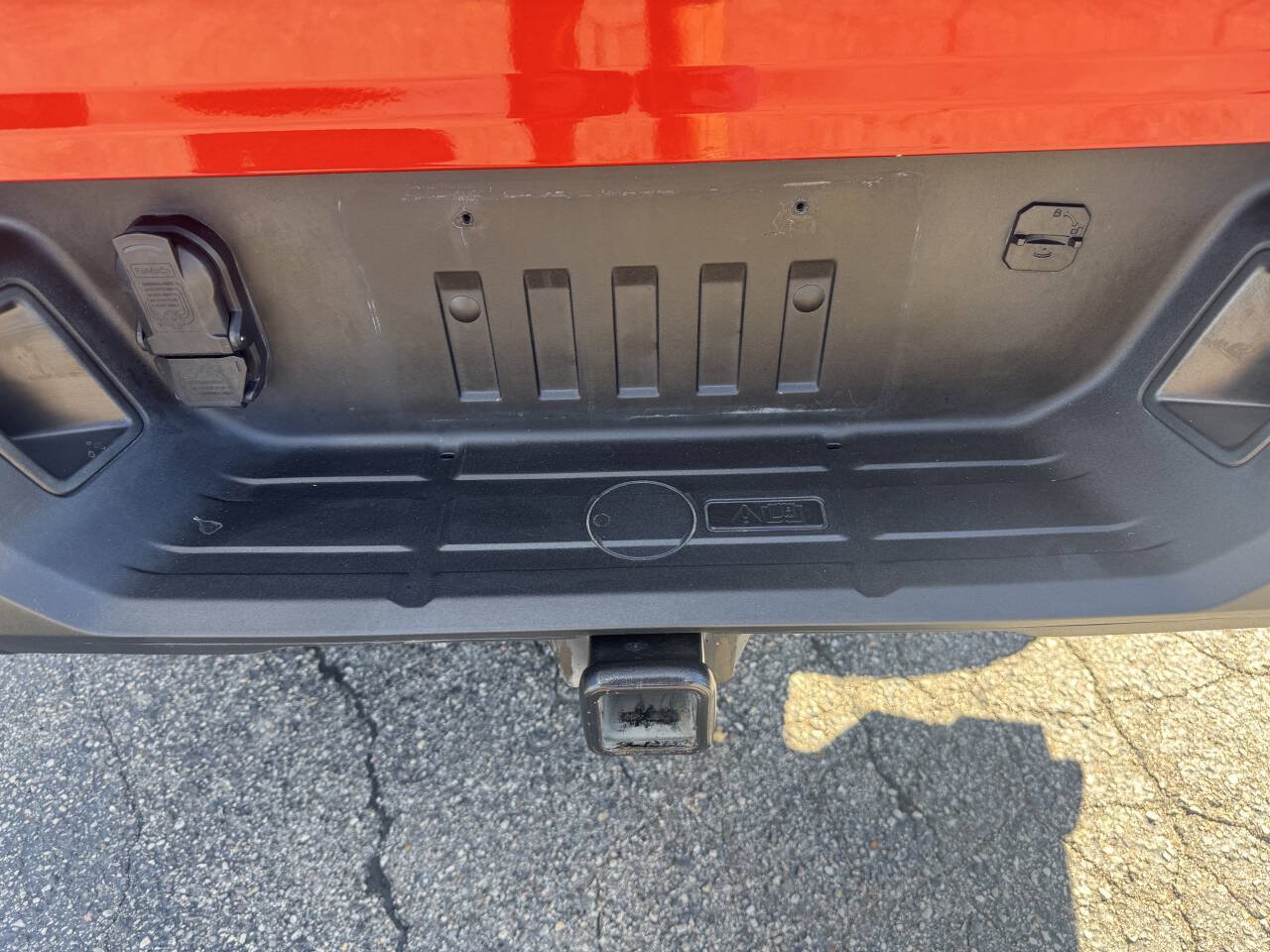 Used 2023 Ford Ranger Lariat w/ Tremor Off-Road Package AWD/4WD image 18