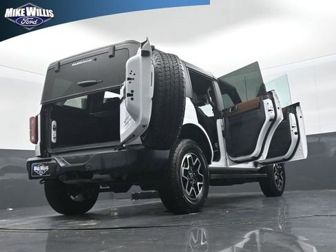Certified 2024 Ford Bronco Outer Banks AWD/4WD image 29