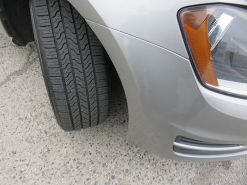 Used 2017 Volkswagen Golf Wolfsburg Edition image 30