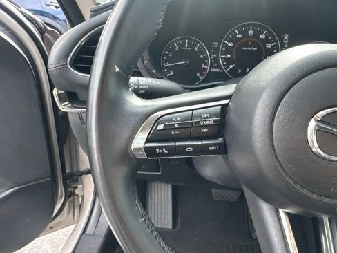 Used 2025 MAZDA MAZDA3 s FWD image 15