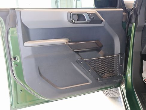Used 2024 Ford Bronco Everglades image 10