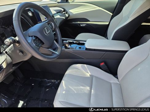Certified 2024 Lexus RX 350 FWD w/ Technology Package image 13