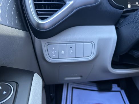 New 2025 Kia Soul LX image 23