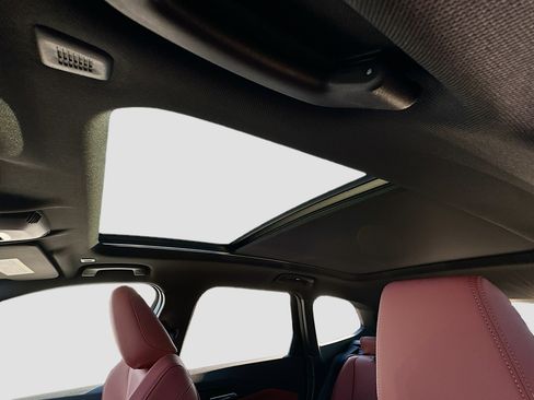 New 2026 BMW X1 xDrive28i w/ Convenience Package image 16