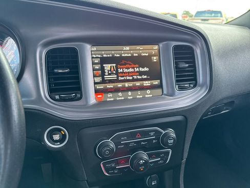 Used 2023 Dodge Charger R/T w/ Blacktop Package RWD image 12