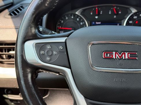 Used 2020 GMC Terrain SLE w/ Driver Convenience Package FWD image 20