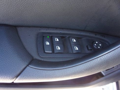 Used 2021 BMW X1 xDrive28i image 10