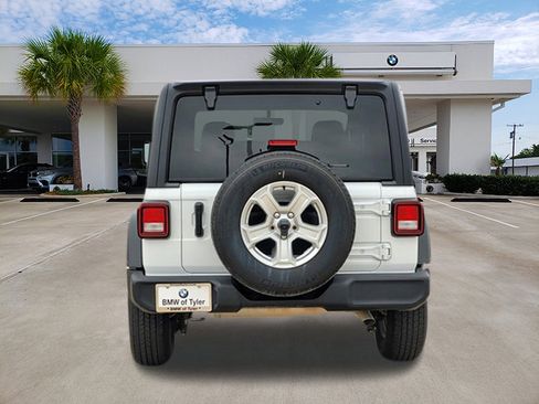 Used 2023 Jeep Wrangler Sport S image 5