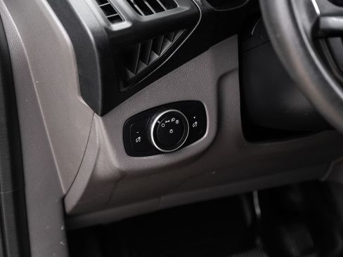 Used 2020 Ford Transit Connect XL FWD image 25