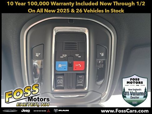 New 2025 Jeep Grand Cherokee Laredo X image 32