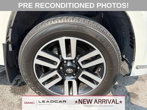 Used 2023 Toyota 4Runner Limited AWD/4WD image 9