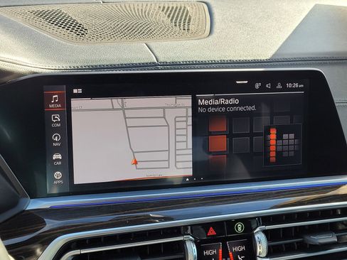 Used 2021 BMW X5 xDrive40i w/ M Sport Package image 24