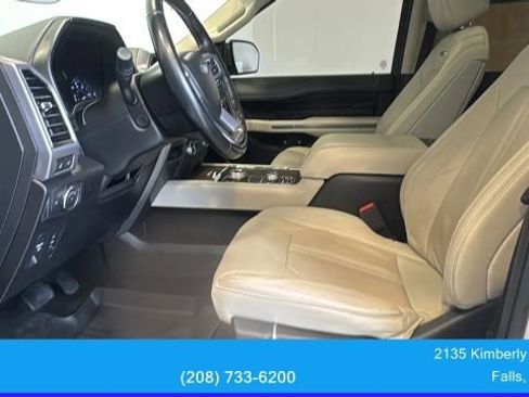 Used 2018 Ford Expedition Max Platinum AWD/4WD image 19