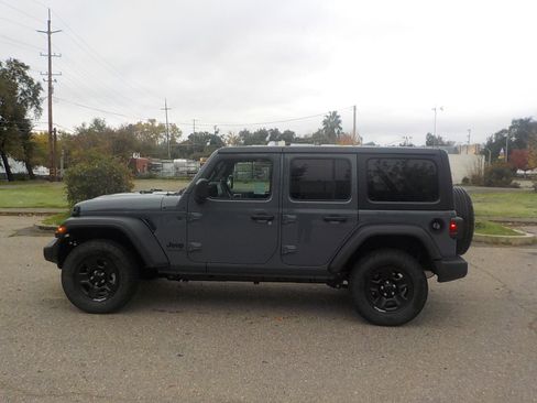 New 2026 Jeep Wrangler Unlimited Sport image 5