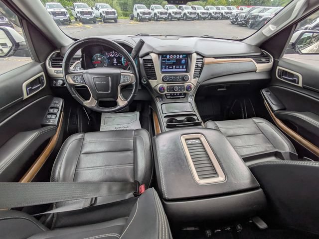 Used 2020 GMC Yukon Denali w/ Open Road Package AWD/4WD image 33