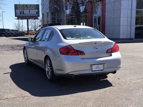 Used 2010 INFINITI G37 Journey w/ Premium Pkg RWD image 7