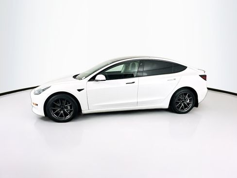 Used 2022 Tesla Model 3 RWD image 4