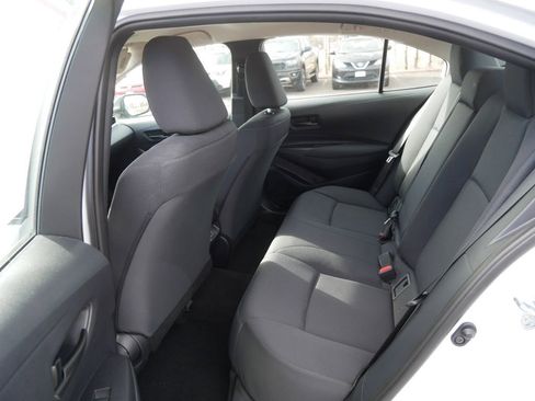 Certified 2025 Toyota Corolla LE image 11