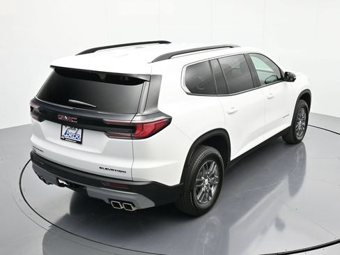 Certified 2025 GMC Acadia Elevation image 35