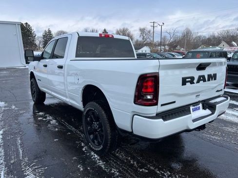 Used 2025 RAM 2500 Big Horn AWD/4WD image 23