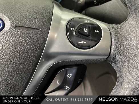 Used 2014 Ford Escape Titanium image 24