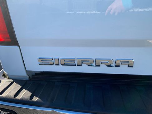 Used 2015 GMC Sierra 1500 SLT w/ SLT Crew Cab Value Package image 45