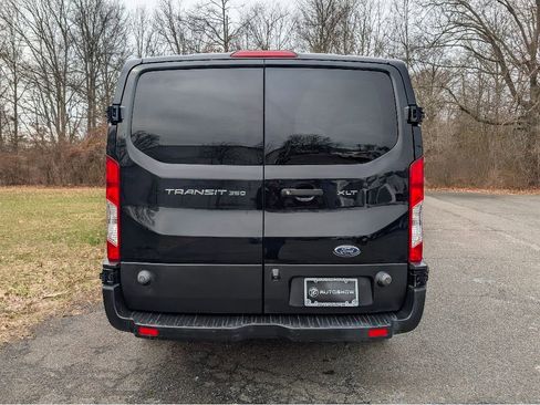 Used 2019 Ford Transit 350 XLT RWD image 7