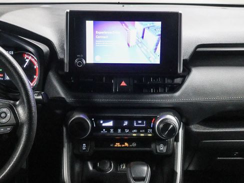 Certified 2025 Toyota RAV4 LE FWD image 14