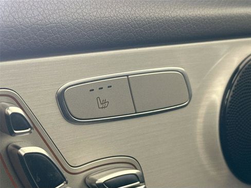 Used 2021 Mercedes-Benz GLC 300 image 7