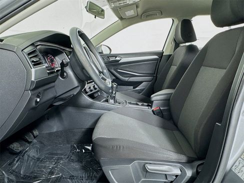 Used 2021 Volkswagen Jetta S image 11