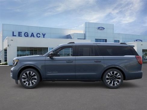 New 2026 Ford Expedition Max Platinum AWD/4WD image 3